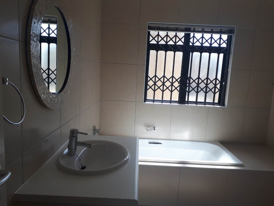 To Let 3 Bedroom Property for Rent in Plattekloof Western Cape